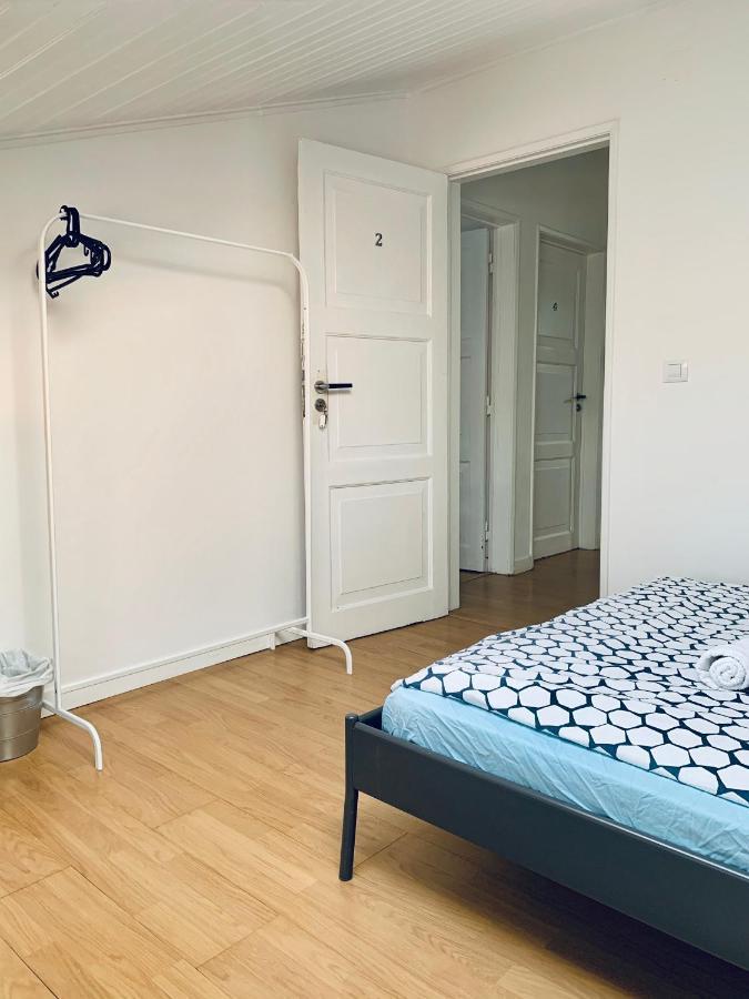Restelo House Shared Appartment Algés Esterno foto