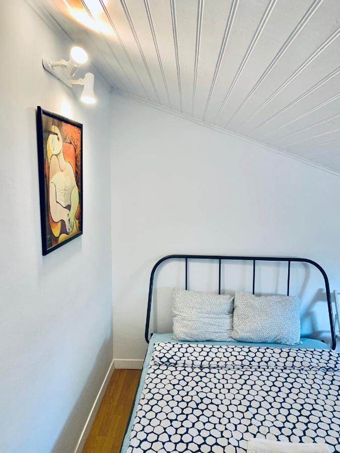 Restelo House Shared Appartment Algés Esterno foto